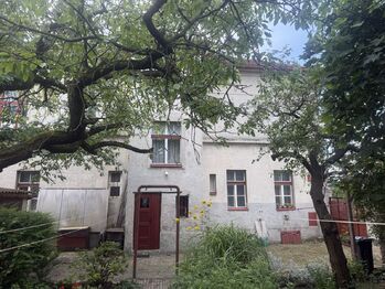 Prodej domu 405 m², Praha 9 - Hloubětín