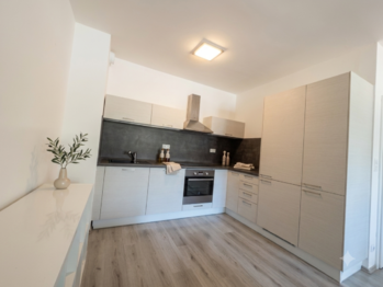 Pronájem bytu 2+kk v osobním vlastnictví 58 m², Hradec Králové