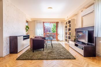 Obývací pokoj - Pronájem domu 286 m², Praha 4 - Libuš