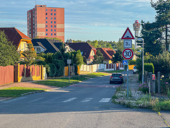 Ulice K Lesu - Pronájem domu 286 m², Praha 4 - Libuš