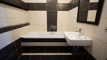 Pronájem bytu 3+kk v osobním vlastnictví 54 m², Praha 8 - Bohnice