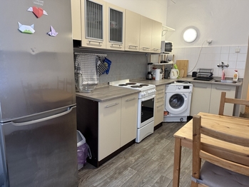 Pronájem bytu 2+kk v osobním vlastnictví 36 m², Praha 5 - Smíchov