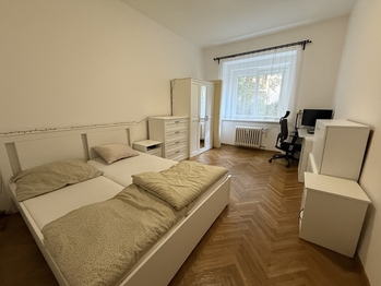 Pronájem bytu 2+kk v osobním vlastnictví 36 m², Praha 5 - Smíchov
