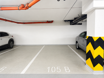 Pronájem garážového stání 10 m², Praha 9 - Prosek