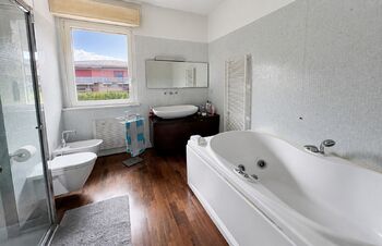 Prodej bytu 6 a více v osobním vlastnictví 265 m², Pescara