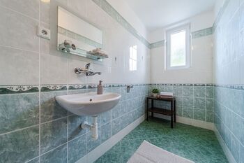 Prodej domu 190 m², Hrušovany u Brna