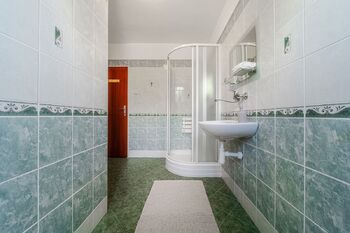 Prodej domu 190 m², Hrušovany u Brna