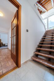 Prodej domu 190 m², Hrušovany u Brna