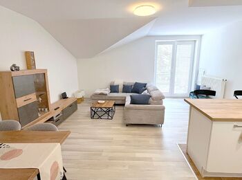 Pronájem bytu 2+kk v osobním vlastnictví 64 m², Praha 9 - Klánovice