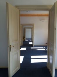 Pronájem kancelářských prostor 332 m², Praha 1 - Nové Město