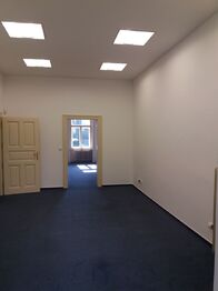 Pronájem kancelářských prostor 332 m², Praha 1 - Nové Město