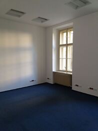 Pronájem kancelářských prostor 332 m², Praha 1 - Nové Město