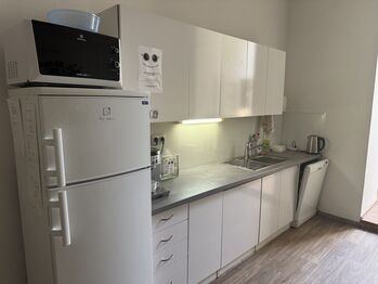 kuchyně  - Pronájem kancelářských prostor 332 m², Praha 1 - Nové Město