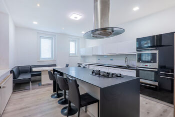 Pronájem bytu 4+kk v osobním vlastnictví 111 m², Praha 5 - Smíchov