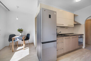 Pronájem bytu 2+1 v osobním vlastnictví 55 m², Brno