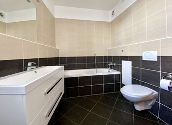 Pronájem bytu 2+kk v osobním vlastnictví 53 m², Praha 9 - Střížkov