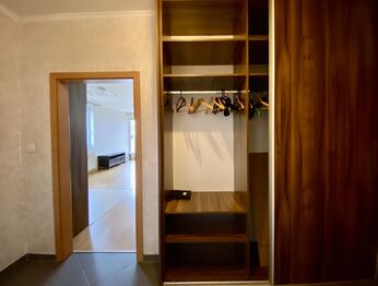 Pronájem bytu 2+kk v osobním vlastnictví 53 m², Praha 9 - Střížkov