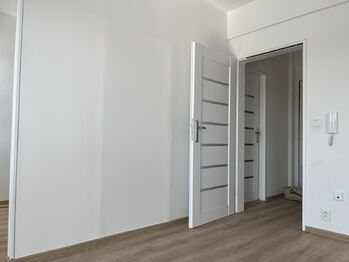 Prodej bytu 2+kk v osobním vlastnictví 36 m², Kladno