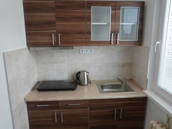 Pronájem bytu 1+kk v osobním vlastnictví 33 m², Praha 4 - Modřany
