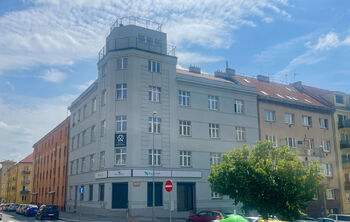 Pronájem bytu 1+kk v osobním vlastnictví 30 m², Praha 8 - Libeň