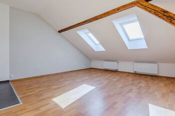 Prodej bytu 1+kk v osobním vlastnictví 37 m², Praha 6 - Dejvice