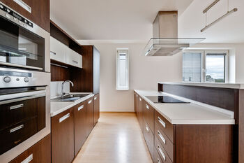 Prodej bytu 2+kk v osobním vlastnictví 61 m², Praha 10 - Kolovraty