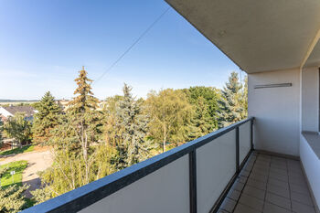 lodžie - Pronájem bytu 3+kk v osobním vlastnictví 80 m², Unhošť