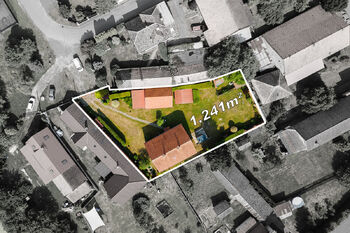 Prodej domu 220 m², Sezemice