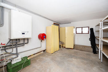 plynový kotel , sklep - Prodej domu 220 m², Sezemice