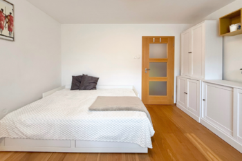 ložnice - Prodej domu 108 m², Praha 10 - Kolovraty