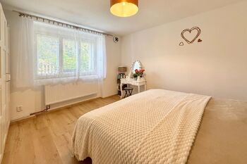 pokoj - Prodej domu 108 m², Praha 10 - Kolovraty