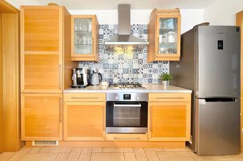 kuchyně - Prodej domu 108 m², Praha 10 - Kolovraty