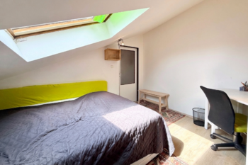 pokoj v podkroví - Prodej domu 108 m², Praha 10 - Kolovraty