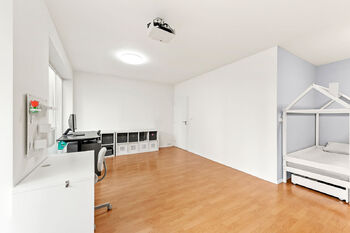 Prodej bytu 1+kk v osobním vlastnictví 38 m², Praha 5 - Košíře