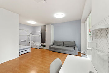 Prodej bytu 1+kk v osobním vlastnictví 38 m², Praha 5 - Košíře