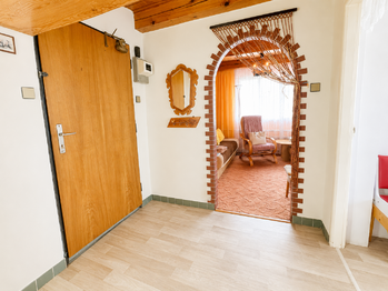 Prodej chaty / chalupy 76 m², Kostomlaty pod Milešovkou