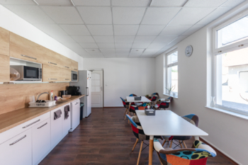 kuchyňka - Prodej kancelářských prostor 450 m², Litvínov