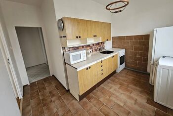 Pronájem bytu 2+1 v osobním vlastnictví 52 m², Praha 10 - Strašnice