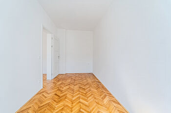 Pokoj - Prodej bytu 3+1 v osobním vlastnictví 84 m², Slaný