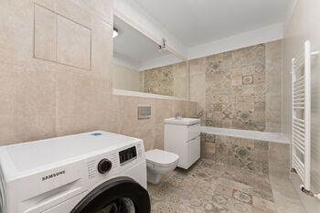 Prodej bytu 2+kk v osobním vlastnictví 54 m², Praha 9 - Čakovice