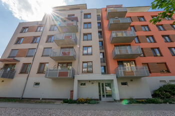 Prodej bytu 2+kk v osobním vlastnictví 54 m², Praha 9 - Čakovice