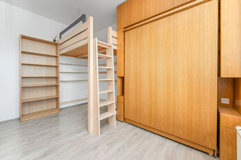 Prodej bytu 2+kk v osobním vlastnictví 54 m², Praha 9 - Čakovice