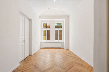 Prodej bytu 2+1 v osobním vlastnictví 69 m², Praha 8 - Karlín