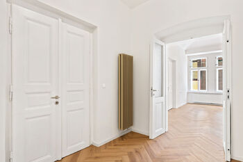 Prodej bytu 2+1 v osobním vlastnictví 69 m², Praha 8 - Karlín