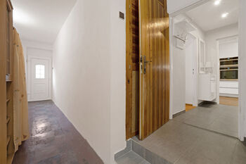 Prodej bytu 3+kk v osobním vlastnictví 84 m², Praha 9 - Kbely