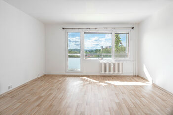 Pronájem bytu 3+1 v osobním vlastnictví 76 m², Brno