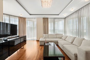Prodej bytu 2+kk v osobním vlastnictví 72 m², Praha 3 - Žižkov
