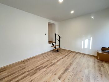 Pronájem bytu 1+kk v osobním vlastnictví 34 m², Rožnov pod Radhoštěm