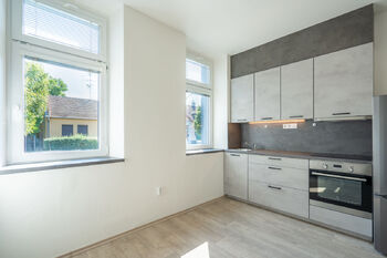 Pronájem bytu 1+1 v osobním vlastnictví 38 m², Brno
