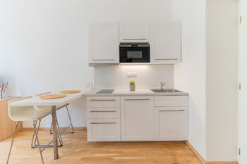Pronájem bytu 1+kk v osobním vlastnictví 35 m², Praha 5 - Smíchov
